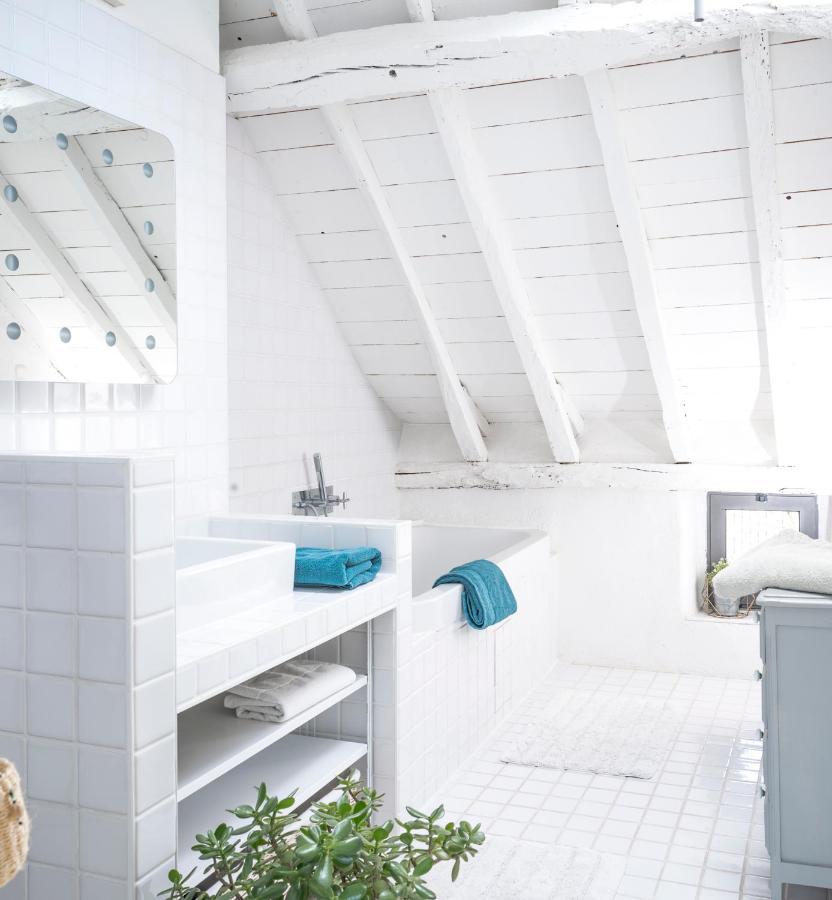 Bed and Breakfast Chez Mezig Орво Экстерьер фото